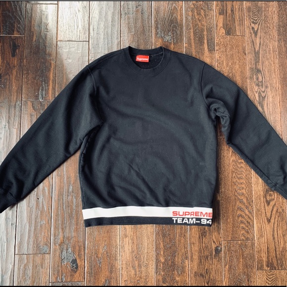 SUPREME Crewneck Sweatshirt 🔥